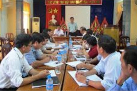 Quyết định về việc công bố danh mục văn bản quy phạm pháp luật, văn bản cá biệt có chứa quy phạm pháp luật do Hội đồng nhân dân, Ủy ban nhân dân tỉnh Quảng Bình ban hành hết hiệu lực toàn bộ và một phần được rà soát trong năm 2016  - 040