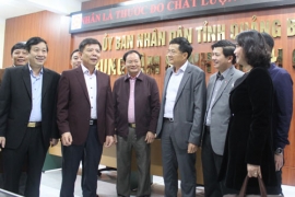 Chủ tịch UBND tỉnh kiểm tra tình hình hoạt động tại Trung tâm Hành chính công tỉnh