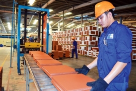 Tiếp tục tạo dựng môi trường đầu tư, kinh doanh thuận lợi, minh bạch, bình đẳng
